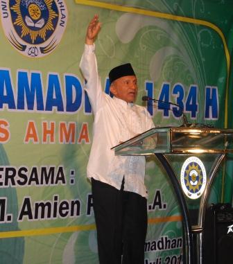 UAD Gelar Pengajian dan Buka Puasa Bersama Amien Rais