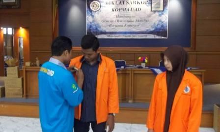 Berwirausaha Mandiri dengan Koperasi.jpg