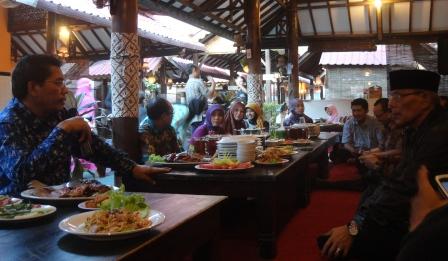 UAD Kirim Mahasiswa KKN Di Kamboja dan Filipina