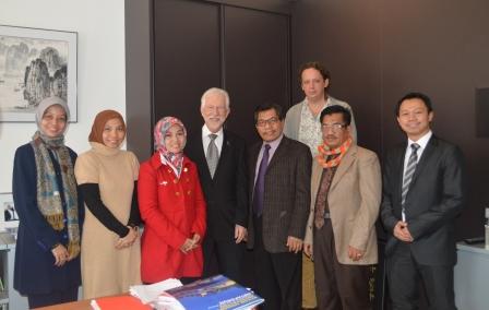 Kerja Sama UAD dengan Universitas Belanda dan Jerman