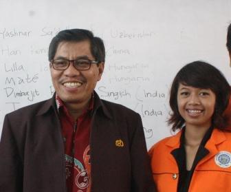 Marga dan rektor.jpg