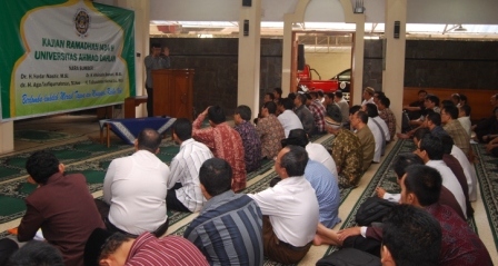 Sudahkah Kita Khusyuk dalam Menjalankan Shalat