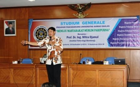 Prof. Dr. Ing. Mitra Djamal Menuju Masyarakat Muslim yang Paripurna 1.jpg