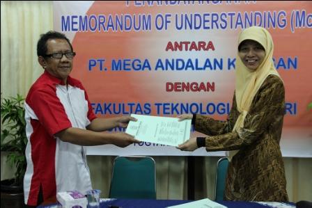 FTI UAD Jalin MoU dengan PT Mega Andalan Kalasan (MAK)