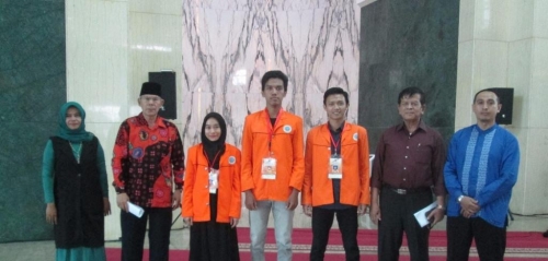 uad_lepas_empat_model_kkn.jpg